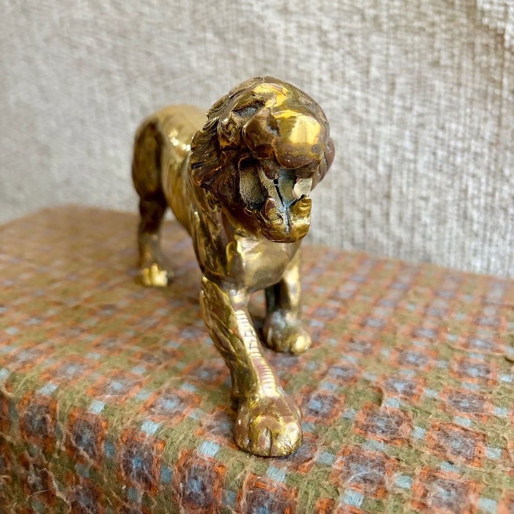 ❌SOLD❌ Vintage 1970s Solid Brass Prowling Tiger Figurine, EXCELLENT Condition! - Picture 10 of 11